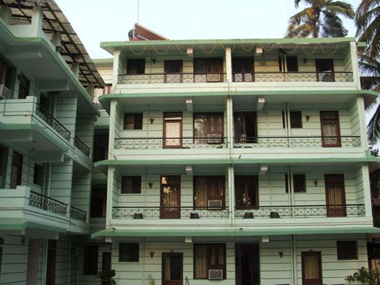 Oyo 7216 Kris Resort Goa ภายนอก รูปภาพ
