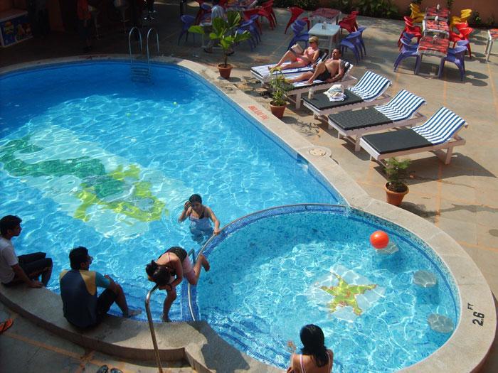 Oyo 7216 Kris Resort Goa ภายนอก รูปภาพ