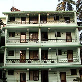 Oyo 7216 Kris Resort Goa ภายนอก รูปภาพ